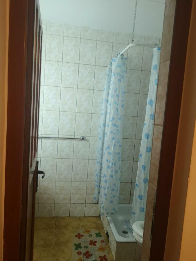 فندق Floarea Reginei ستاتيونيا كليماتيركا سامباتا المظهر الخارجي الصورة